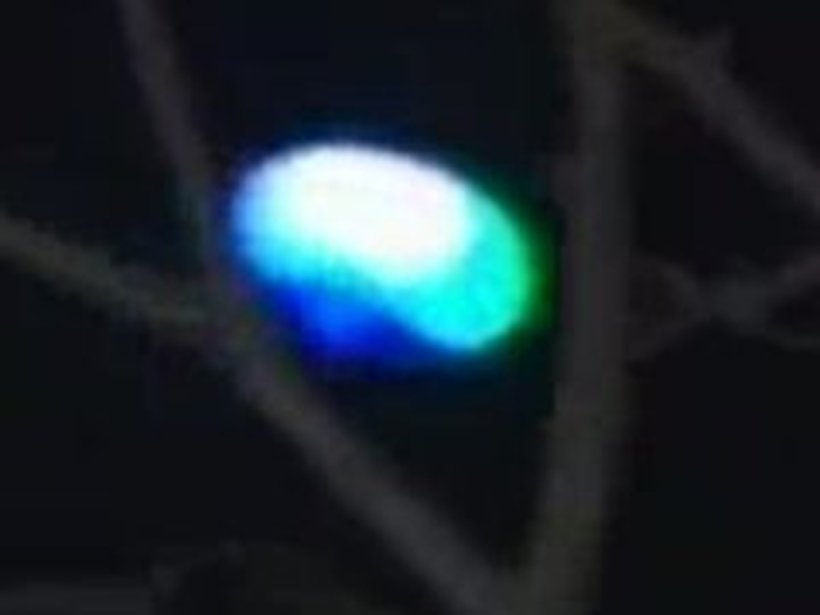 UFO Videotaped over Winsted, Connecticut (2011)